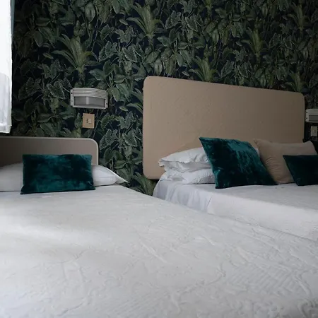 Hotel Milmar Отель
